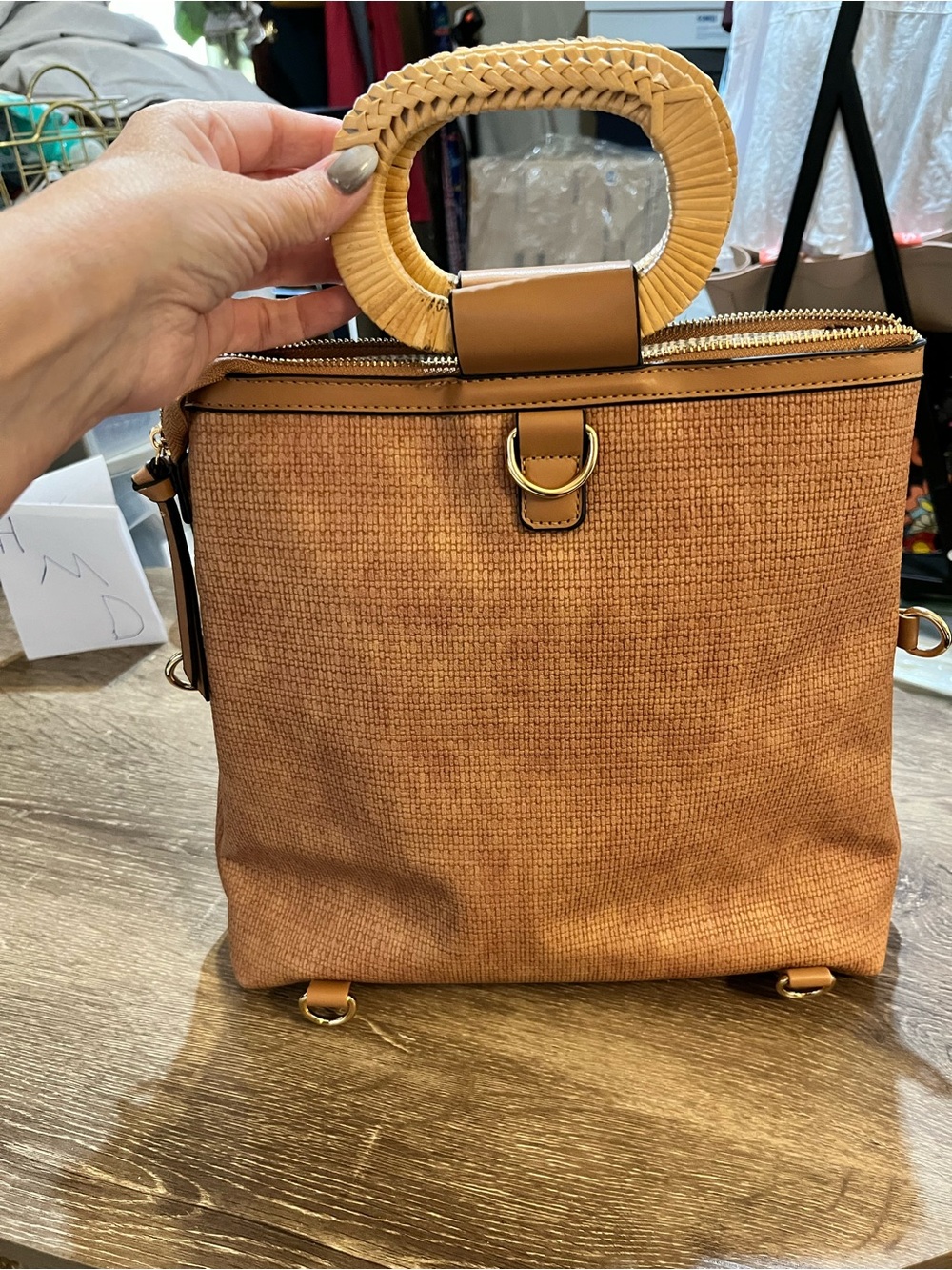Women’s Casual Woven Top-Handle Bag in Tan NWOT